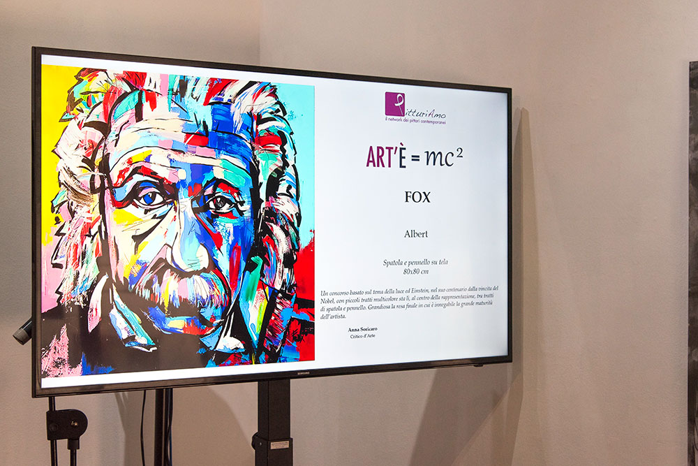 VideoEsposizione in galleria a Barletta